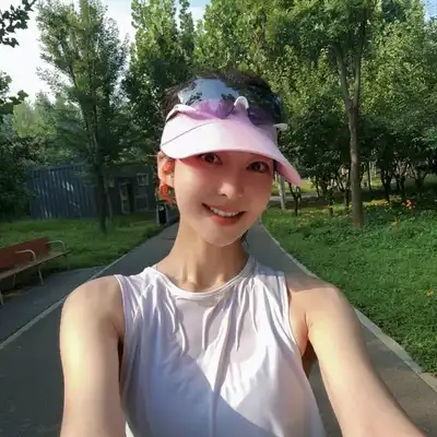 董杰